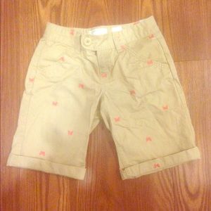 Khaki Shorts With Butterfly Detailing
